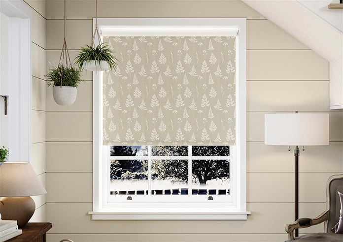 Emily Bond Tynesfield, Linen - Roller Blind - Image 3